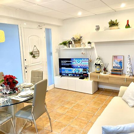 Lovely Apartment Near Beach & Science City バレンシア エクステリア 写真