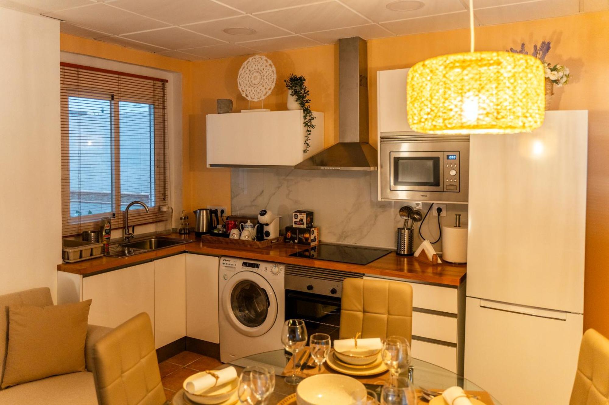 Lovely Apartment Near Beach & Science City バレンシア エクステリア 写真