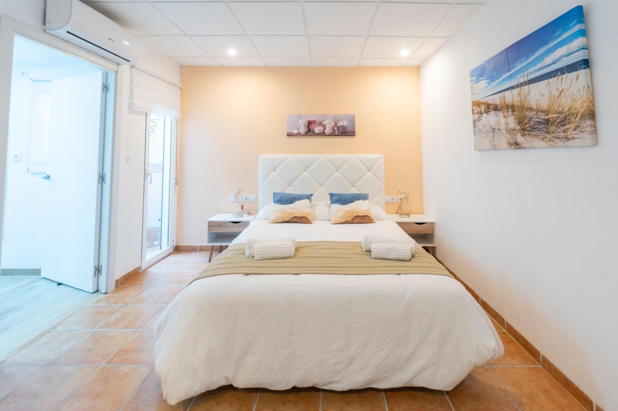 Lovely Apartment Near Beach & Science City バレンシア エクステリア 写真