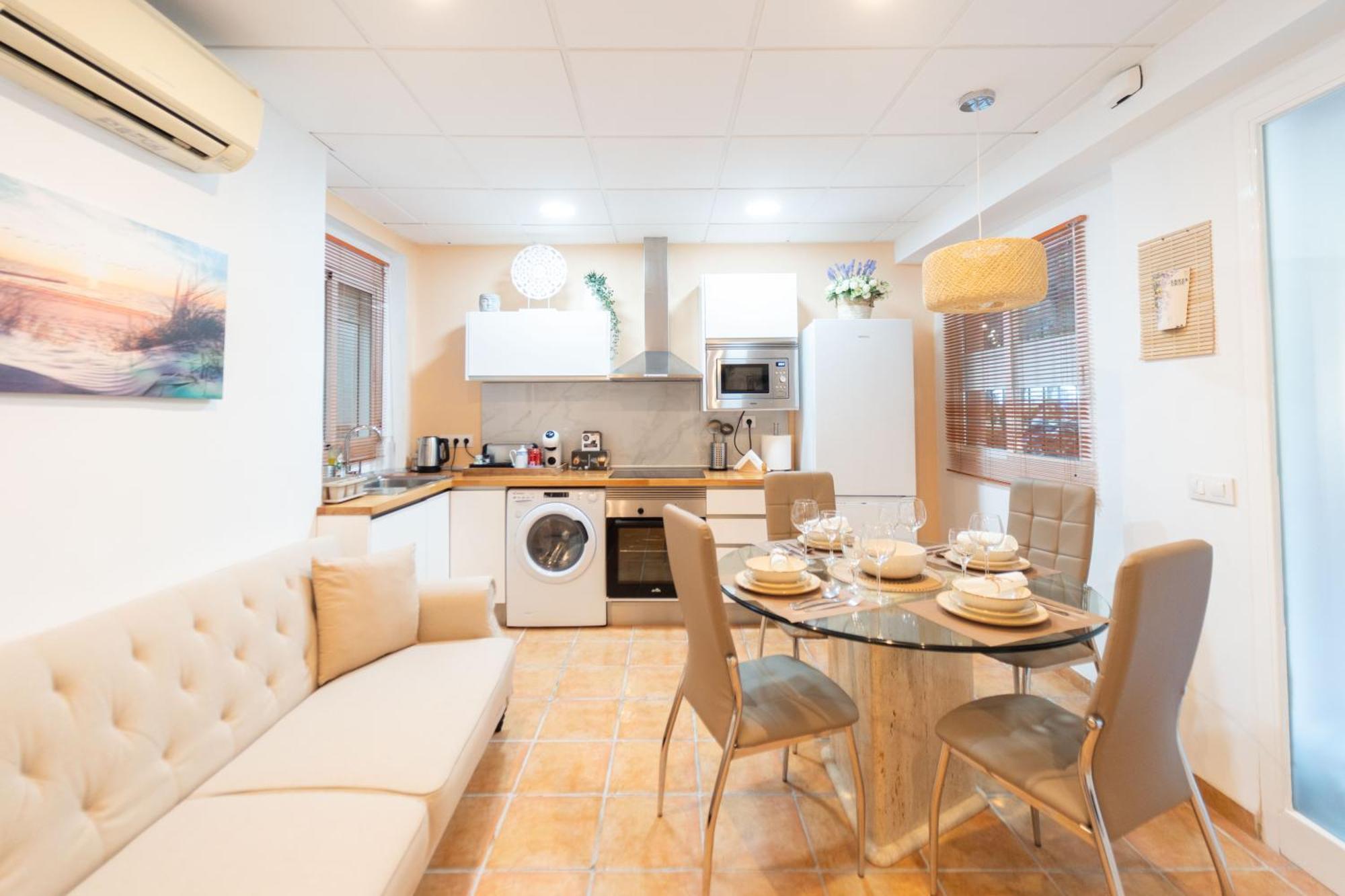 Lovely Apartment Near Beach & Science City バレンシア エクステリア 写真